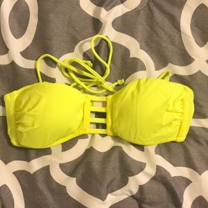 Victoria’s Secret binki top